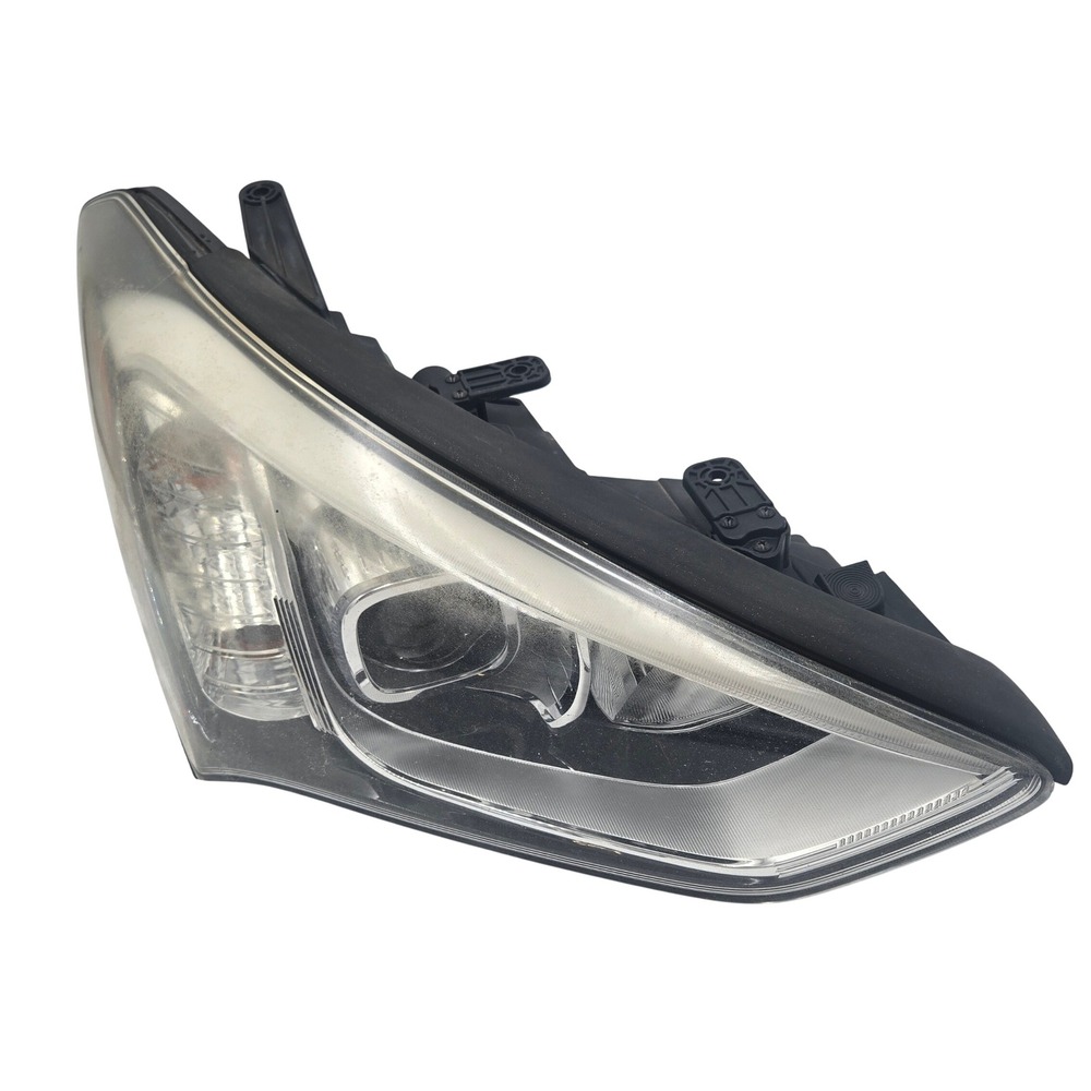 2014-2016 Hyundai Santa Fe Sport RH LED Halogen Headlight OEM 92102-4Z